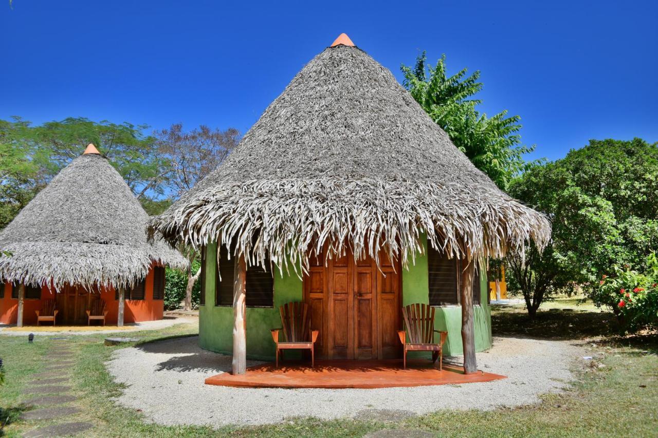 Hotel Playa Negra Paraiso  Exterior photo